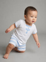 Conjunto Bebe Camiseta y Pantalón Corto a Rayas Mod. Menorca